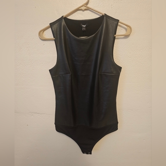 Express Bodycon Faux Leather High  Neck Bodysuit Black - Picture 10 of 12